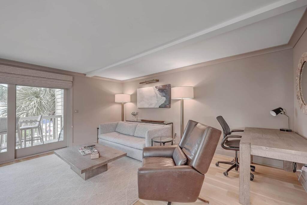 New Listing! Seagrove Villa 3A - Luxurious Ocean View! Isle of Palms Exterior foto