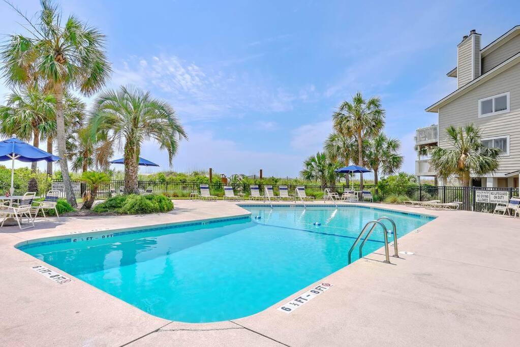 New Listing! Seagrove Villa 3A - Luxurious Ocean View! Isle of Palms Exterior foto